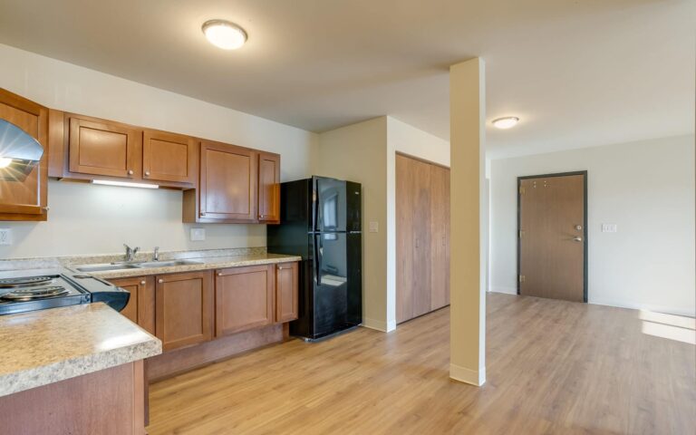 affordable housing in slinger, scenic view apartments, affordable apartments in slinger wi