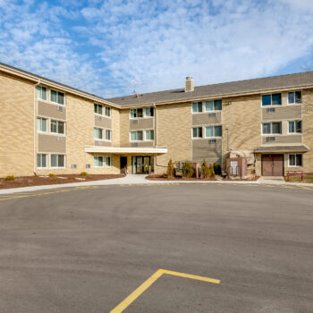 slinger apartments, affordable apartments in slinger, slinger affordable housing